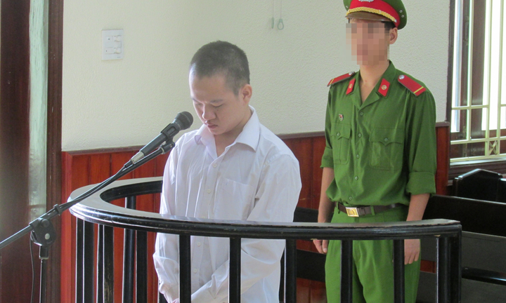 Giết người chỉ vì cái nhìn, lĩnh án 18 năm tù