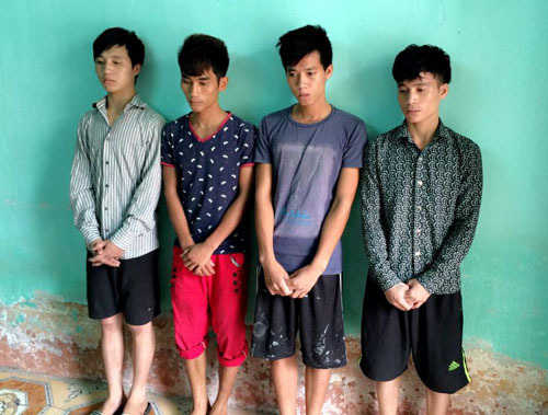 Bị 4 thanh niên 9X đánh hội đồng, Trưởng công an xã đi cấp cứu