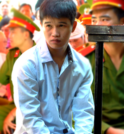Án tử cho kẻ dìm chết bác dâu trong lu nước