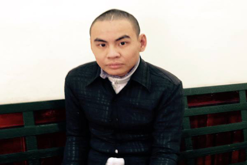 Hà Nội: Tài xế taxi nhanh trí nhốt gọn tên cướp trong xe