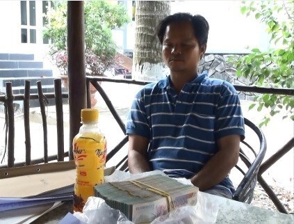 Bắt tạm giam nghi phạm 