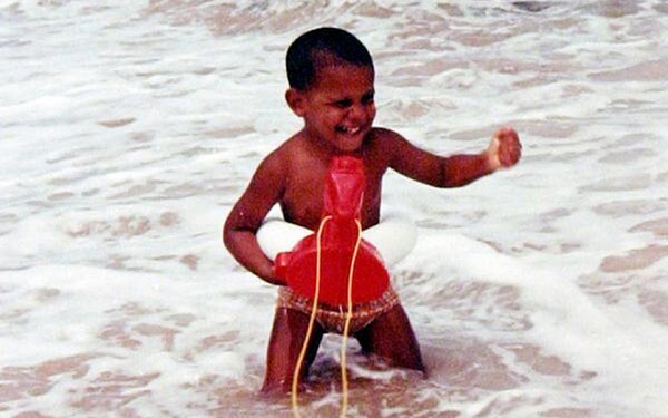 Bất ngờ với ảnh độc thời thơ ấu của vợ chồng Tổng thống Obama