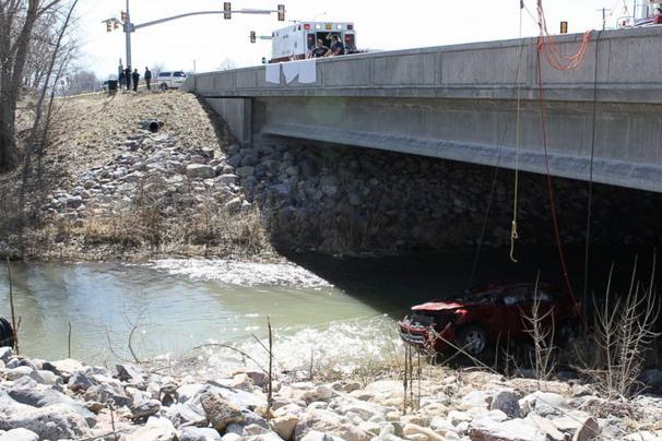 Bé 18 tháng tuổi sống sót thần kỳ sau 14 giờ ở dưới sông