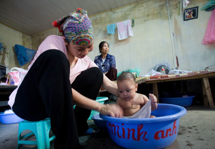 Hơn 100 trẻ ở chùa Bồ Đề sẽ đi về đâu?