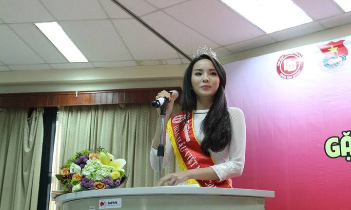 Hoa hậu Kỳ Duyên quyết tâm giảm cân vì bạn bè chê béo