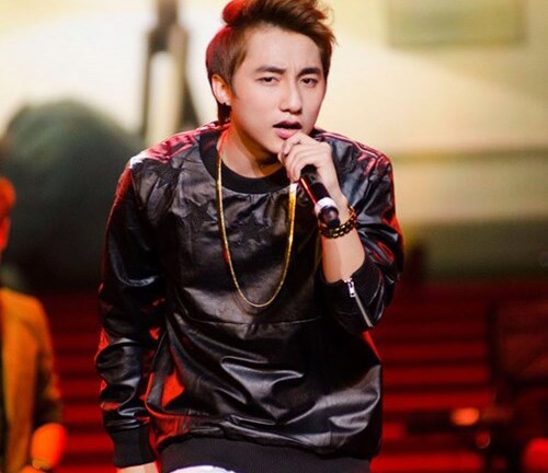 Sơn Tùng M-TP hủy show diễn vì viêm họng cấp