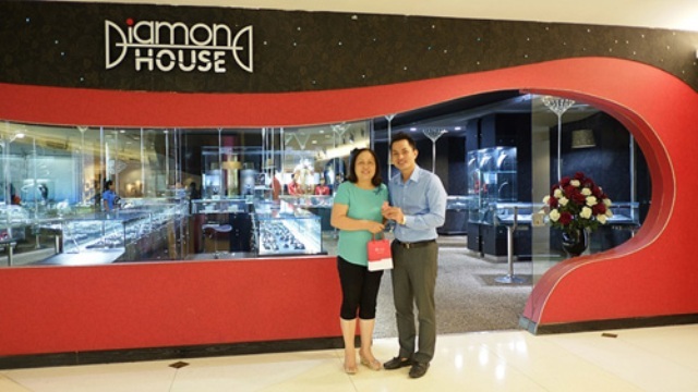 Sắm trang sức dễ dàng trúng vàng 9999