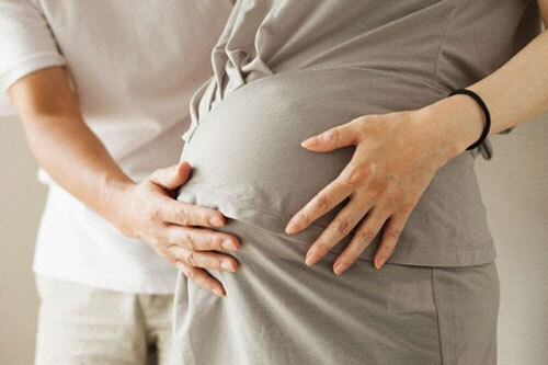 Có phải bạn của chồng đang có tình ý với tôi?