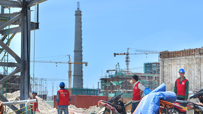 Vũng Áng: Gần 3.000 lao động nước ngoài làm 