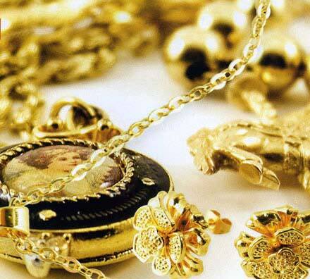 Giá vàng ngày 15/11: Vàng trong nước cao hơn thế giới 4,8 triệu