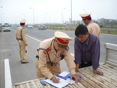 Bí mật giám sát hoạt động của CSGT bằng cách nào?