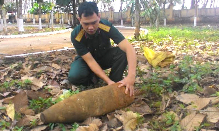 Đồng Nai: Thót tim chờ tháo dỡ 