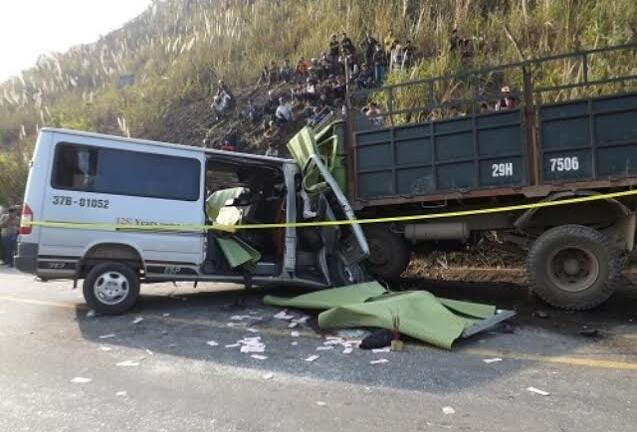 Tai nạn 10 người chết ở Thanh Hóa: Tài xế kể lại giây phút kinh hoàng