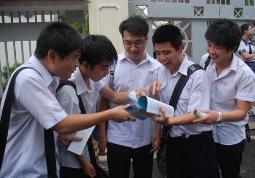Kỳ thi THPT Quốc gia: Thí sinh được mang Atlat vào phòng thi?