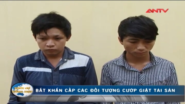 Bắt 2 đối tượng thuê ô tô cướp thùng tiền cưới