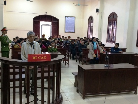 Lĩnh 17 năm tù vì giở trò đồi bại với con gái người tình