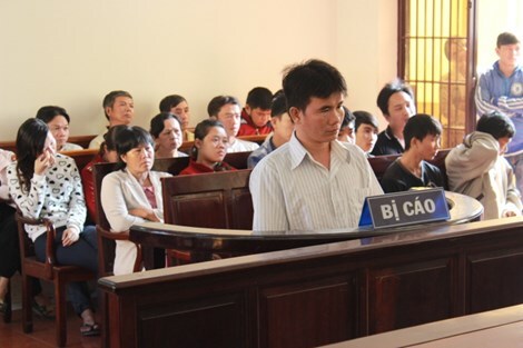 Đâm người tình bằng hàng chục nhát kéo rồi tự tử