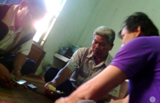 Phó Chánh văn phòng huyện đánh bạc với thanh tra giao thông