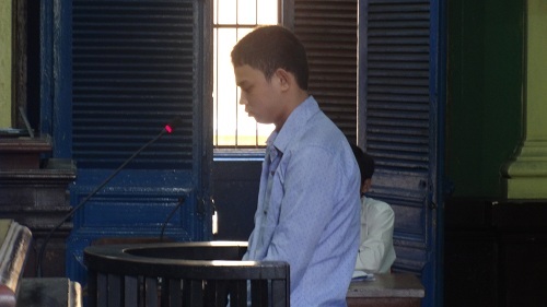 Bênh bạn, một thanh niên bị đâm chết