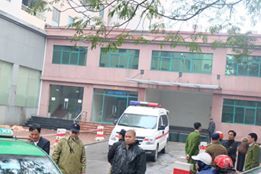 Hà Nội: Một người nước ngoài rơi từ tầng 14 tòa nhà tử vong
