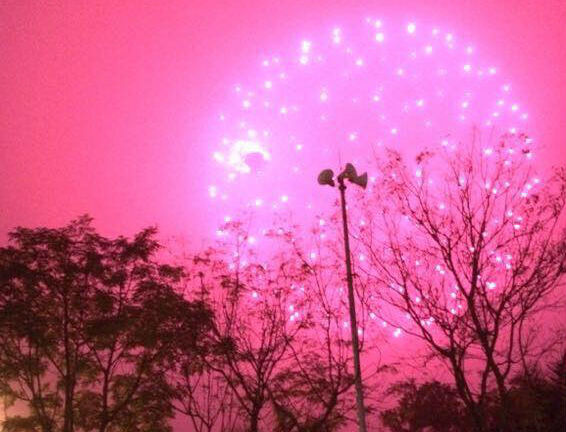 Rộn ràng pháo hoa chào đón năm mới Ất Mùi trên cả nước