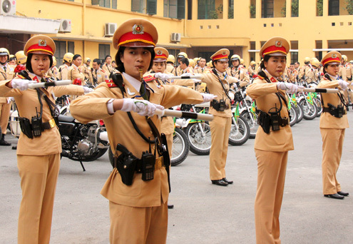 Huy động 100\% lực lượng đảm bảo an toàn cho người dân quay lại Thủ đô