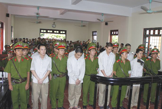 Hôm nay (13/7), xét xử vụ “quan tài diễu phố” ở Vĩnh Phúc