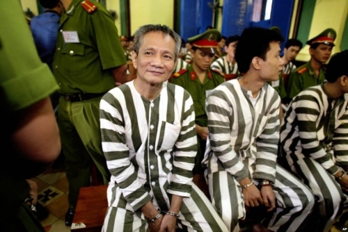 Khử Dung Hà xong, Hải Bánh sống thế nào khi Năm Cam phủi tay?