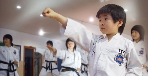 Những điều cha mẹ cần biết khi cho bé tập Taekwondo