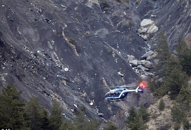 Máy bay bị rơi ở Pháp: Thiết bị ghi âm giọng nói bị hư hỏng