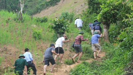 Thưởng nóng ban chuyên án phá vụ thảm sát 200 triệu đồng