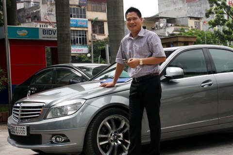 “Khốn khổ” dùng sim khủng 0988888888