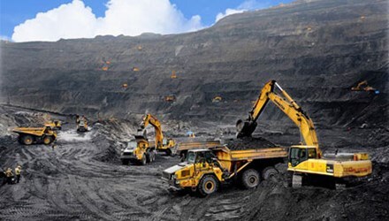 Bắt nhiều lãnh đạo ngành than lập chứng từ khống ăn chia gần 100 tỷ