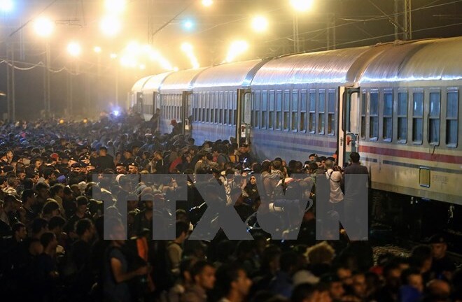 Khu vực biên giới các nước Balkan bị quá tải người di cư