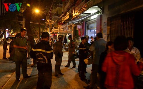 Đi xem pháo hoa quên tắt điện, tivi nổ cháy thiêu rụi nhiều tài sản