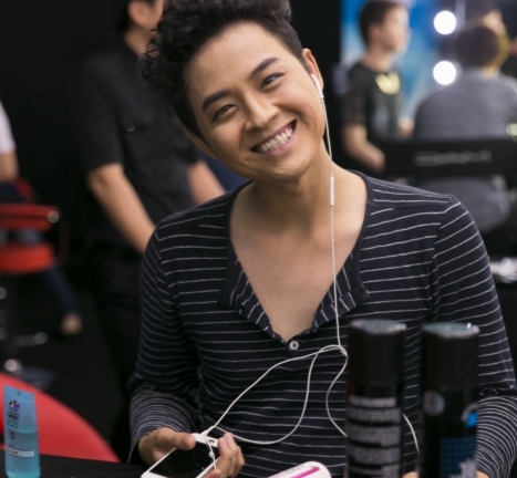 Gương mặt thân quen 2015 tập 3: Thanh Duy hóa Thanh Bạch giật giải nhất