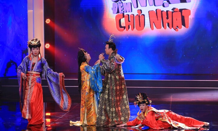 Bí mật đêm chủ nhật tập 6: Việt Hương sơ ý đạp nhầm chỗ hiểm của Trấn Thành