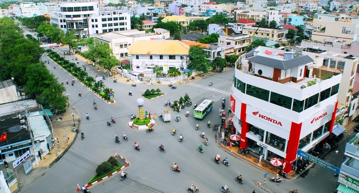 Những khu đất mặt tiền nhưng mang tai họa cho chủ