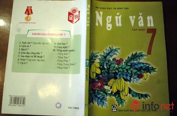 Phụ huynh sốc với bản dịch mới của bài thơ Sông núi nước Nam trong SGK lớp 7