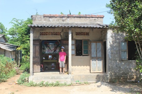 “Bố không có, mẹ không còn, chúng con khổ lắm”