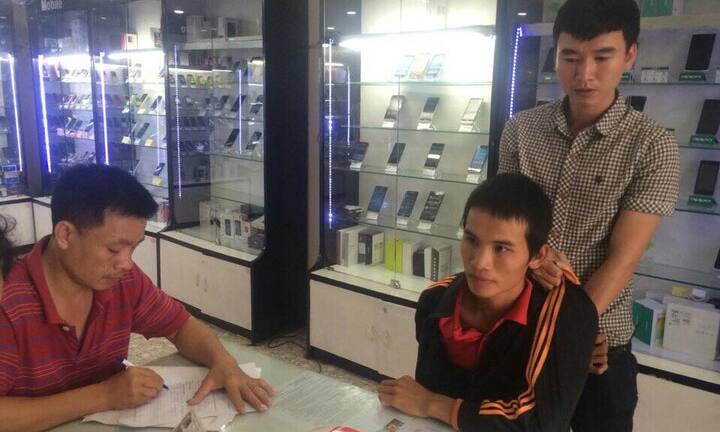 Hà Tĩnh: Tóm gọn 9x liều lĩnh cưỡng hiếp phụ nữ, cướp tài sản ở bìa rừng