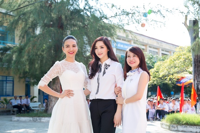 Hoa hậu Giáng My tặng 23 nhà tình nghĩa cho tỉnh Khánh Hòa