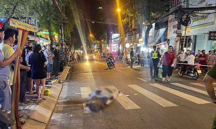 Hai xe máy tông trực diện, một người tử vong, chiếc xe liên quan rời khỏi hiện trường