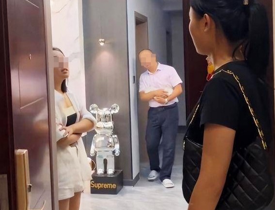Nghe lời bạn thân ly hôn chồng, một thời gian sau người phụ nữ phát hiện sự thật đau lòng
