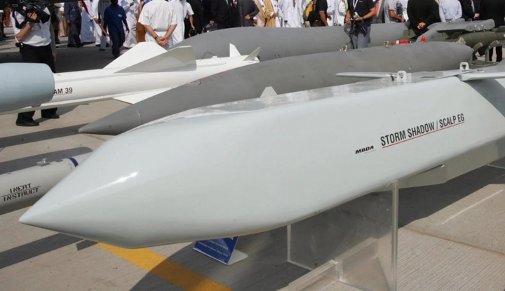 Tin tức Ukraine mới nhất ngày 12/5: Ukraine nhận vũ khí mới từ Anh, tuyên bố không đàm phán với Nga