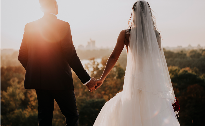 Phát hiện vợ chưa cưới ngoại tình, chú rể có màn trả đũa khiến dân tình thán phục