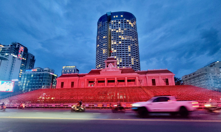 Đạo diễn truyền hình ngã tử vong tại khán đài Festival biển Nha Trang