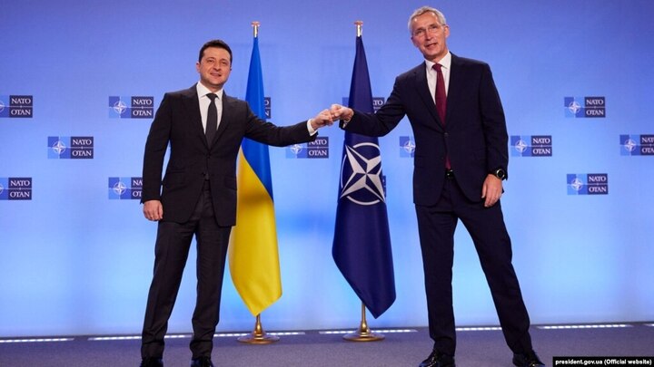 Phản ứng của Ukraine trước đề xuất nhượng bộ lãnh thổ với Nga để được vào NATO
