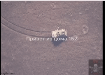 Clip: UAV Nga tấn công chính xác, phá hủy khí tài “hiếm” của Ukraine