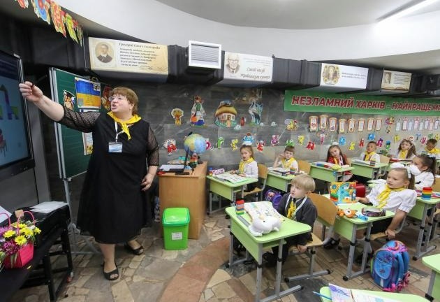 Căng thẳng Nga – Ukraine mới nhất: Ukraine xây trường học dưới lòng đất vì dính không kích ác liệt